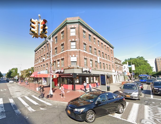 15533 Jamaica Ave, Jamaica, NY en alquiler - Foto del edificio - Imagen 2 de 3