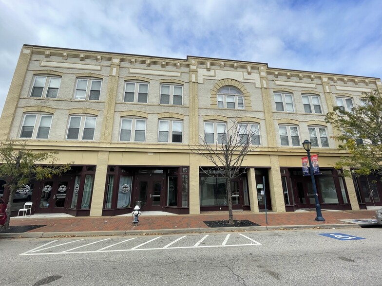 245 E Broadway Ave, Hopewell, VA en alquiler - Foto del edificio - Imagen 3 de 12