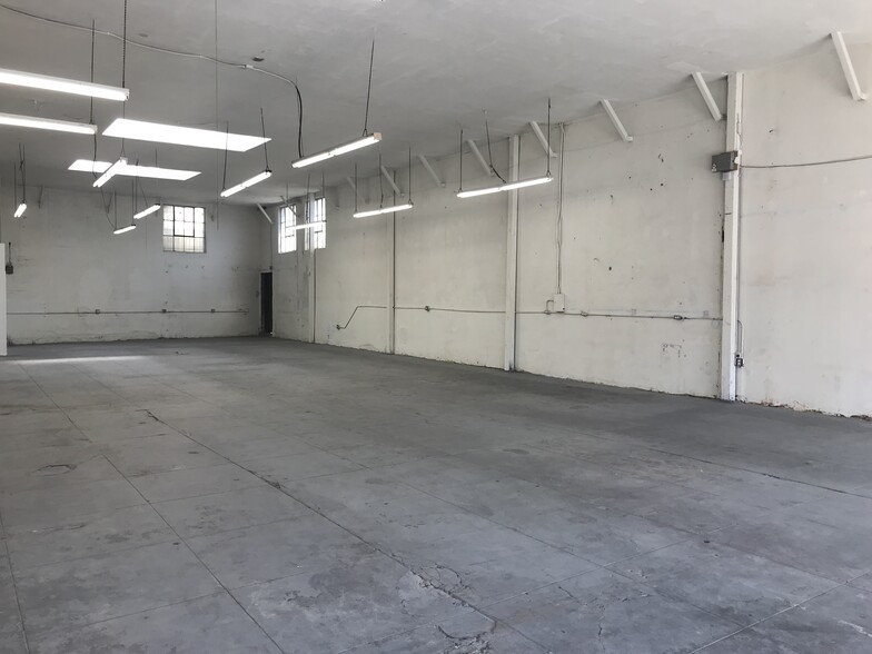 1044 S La Brea Ave, Los Angeles, CA en alquiler - Foto del interior - Imagen 3 de 4