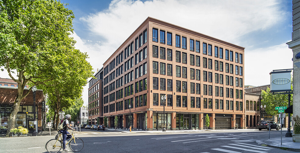 230 SW Ash St, Portland, OR en alquiler - Foto del edificio - Imagen 1 de 38