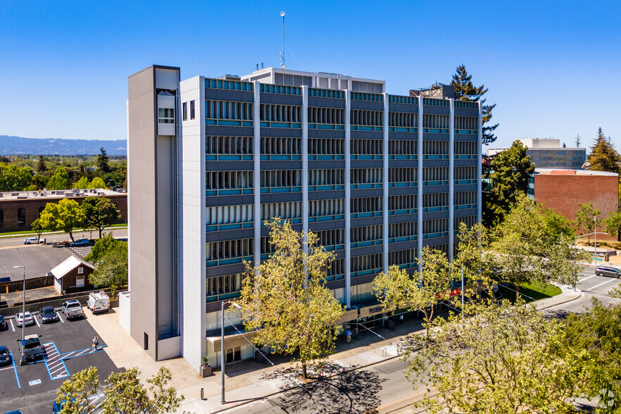 777 N 1st St, San Jose, CA en alquiler - Foto del edificio - Imagen 1 de 4