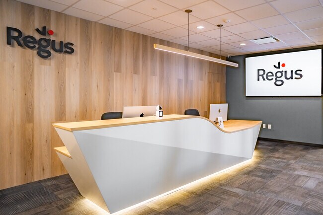 Más detalles de 5225 Tech Data Dr, Clearwater, FL - Coworking en alquiler