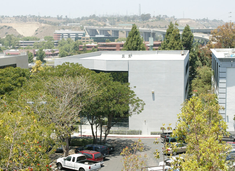 2763 Camino del Rio S, San Diego, CA en alquiler - Foto del edificio - Imagen 3 de 5