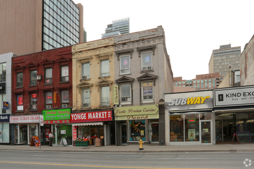 508 Yonge St, Toronto, ON en alquiler - Foto del edificio - Imagen 2 de 5