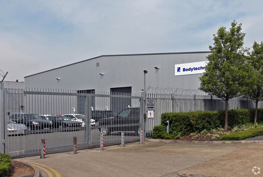 381 Sykes Rd, Slough en alquiler - Foto del edificio - Imagen 2 de 8