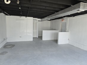 137 SE 1st Ave, Dania Beach, FL en alquiler Foto del interior- Imagen 2 de 6