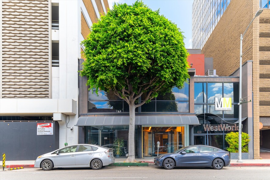 420 N Camden Dr, Beverly Hills, CA en alquiler - Foto del edificio - Imagen 1 de 10