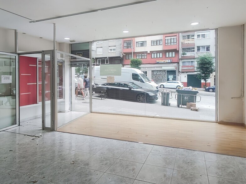 Local en A Coruña, La Coruna en alquiler - Vestíbulo - Imagen 3 de 20