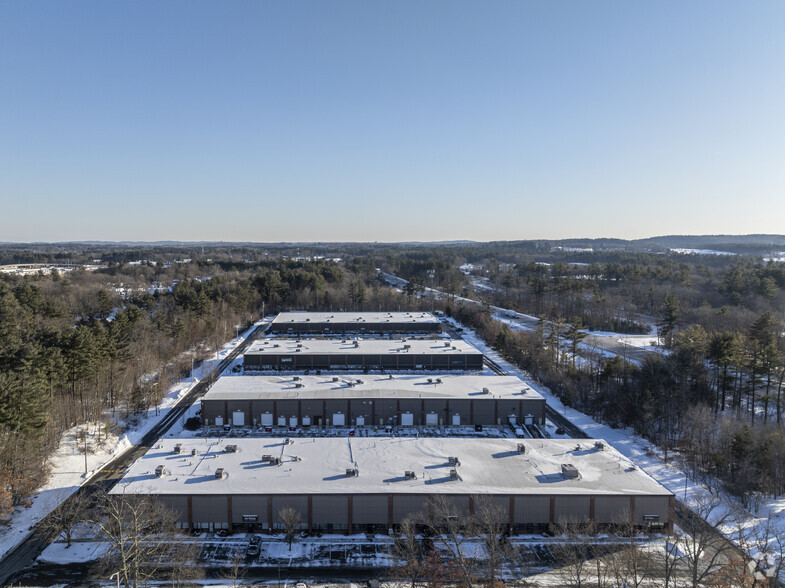 7 Raymond Ave, Salem, NH en alquiler - Vista aérea - Imagen 2 de 8