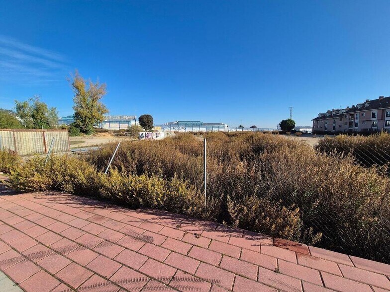 Terreno en Zaratán, Valladolid en venta - Foto de la construcción - Imagen 2 de 5