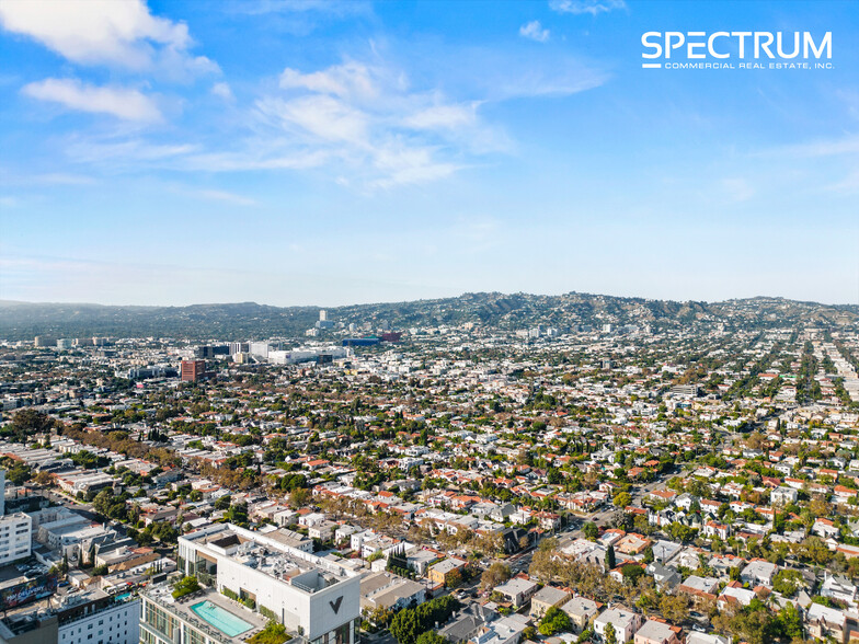 6200 Wilshire Blvd, Los Angeles, CA en alquiler - Foto del edificio - Imagen 3 de 26