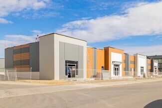 Más detalles de 110 Corner Meadows Manor NE, Calgary, AB - Local en venta