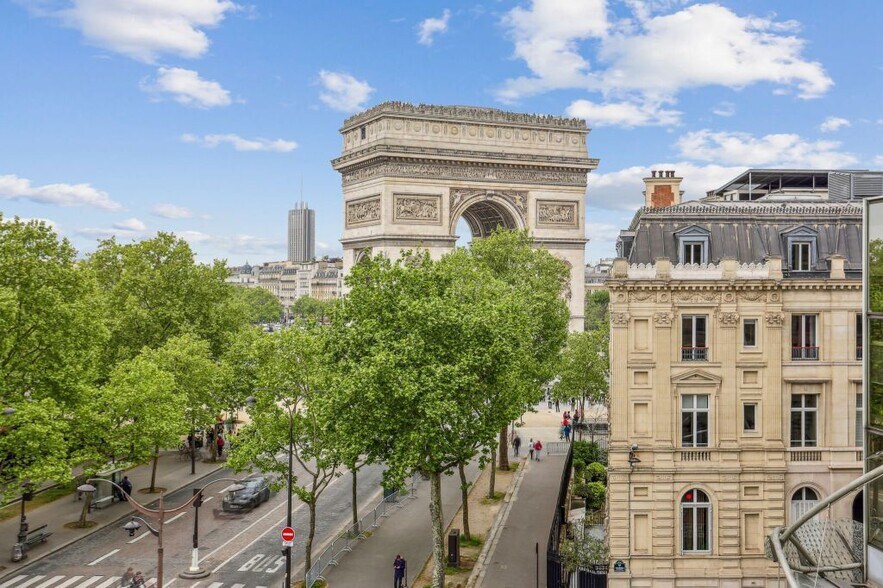 82 Avenue Marceau, Paris en alquiler - Foto del edificio - Imagen 2 de 9