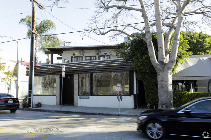 616 N Robertson Blvd, West Hollywood, CA en venta - Foto del edificio - Imagen 3 de 17