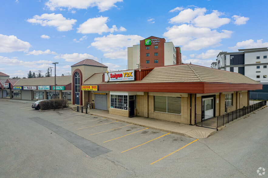 2110 Crowchild Trl NW, Calgary, AB en alquiler - Foto del edificio - Imagen 1 de 5