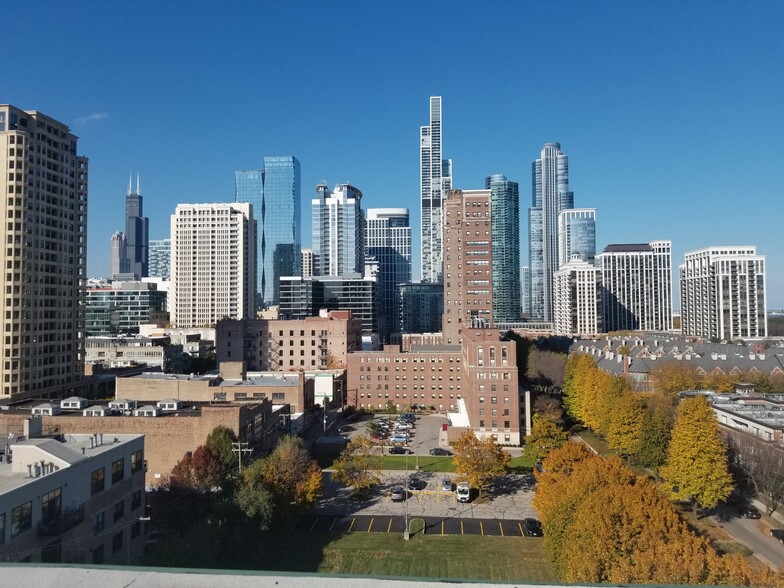 1550 S Indiana Ave, Chicago, IL en venta - Foto del edificio - Imagen 2 de 177