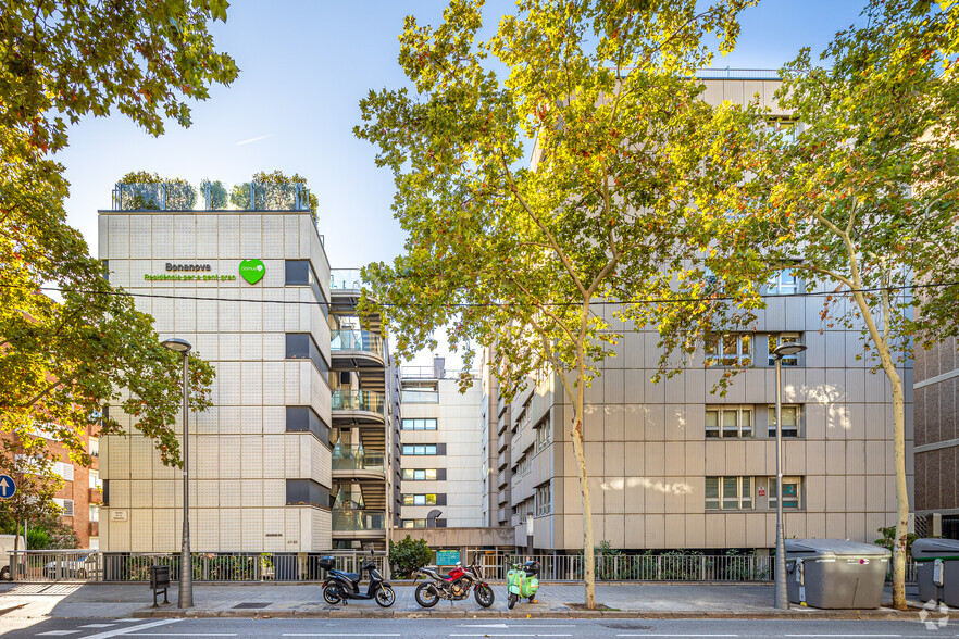 Oficina/Clínica en Barcelona, BAR en alquiler - Foto del edificio - Imagen 2 de 2