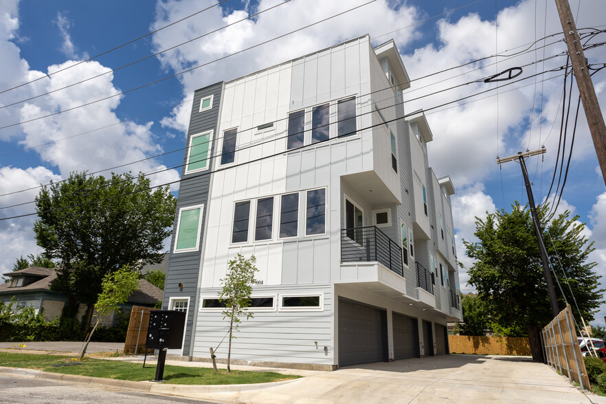 1004 Travis ave, Fort Worth, TX en venta - Foto del edificio - Imagen 1 de 49