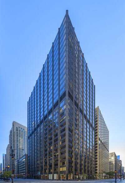 230 W Monroe St, Chicago, IL en alquiler - Foto del edificio - Imagen 1 de 13