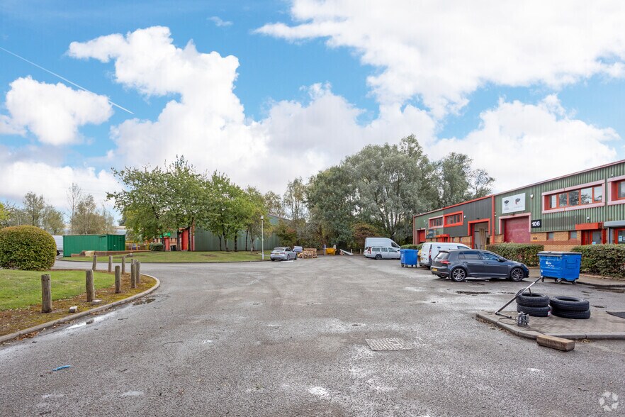 Clearwater Rd, Newport en alquiler - Foto del edificio - Imagen 3 de 4