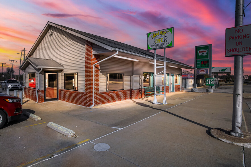 411 E Broadway Ave, Mcloud, OK en venta - Foto del edificio - Imagen 1 de 17