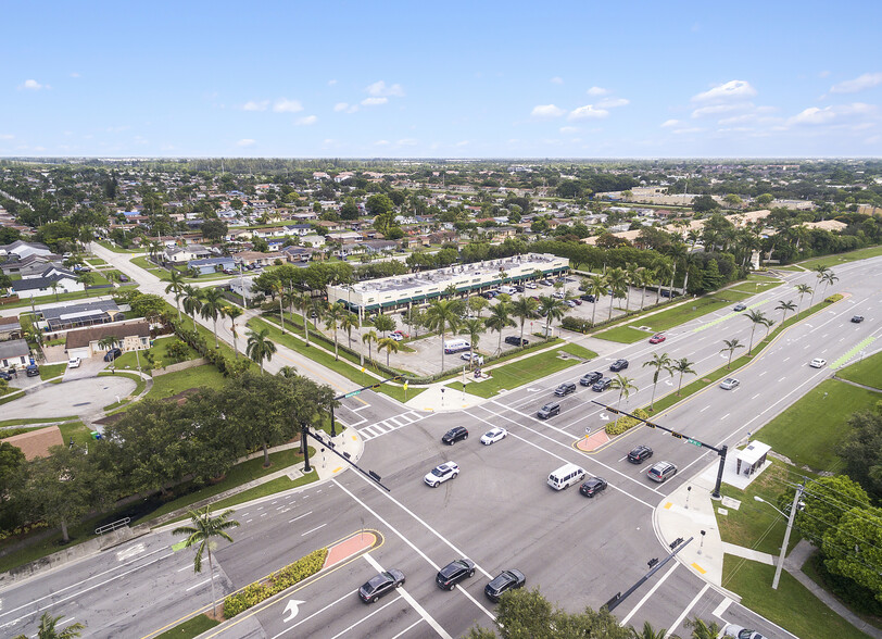 11431-11461 W Oakland Park Blvd, Sunrise, FL en alquiler - Foto del edificio - Imagen 1 de 22