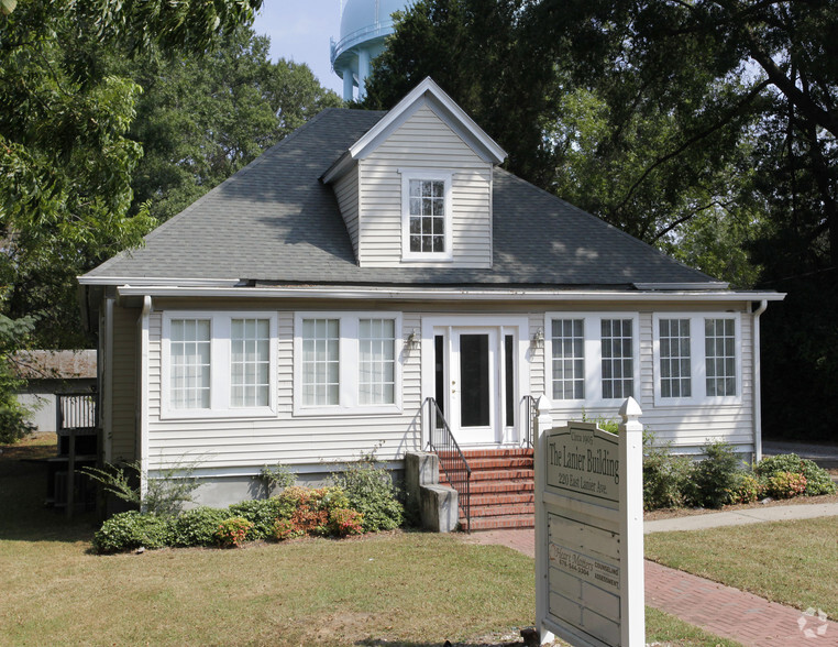 220 Lanier Ave, Fayetteville, GA en alquiler - Foto del edificio - Imagen 2 de 2