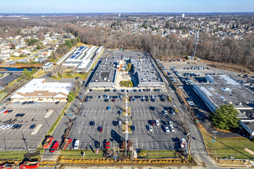 1990 Rt 70 E, Cherry Hill, NJ en alquiler - Foto del edificio - Imagen 3 de 10