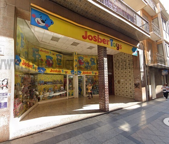 Local en Orihuela, Alicante en alquiler Foto del edificio- Imagen 1 de 3