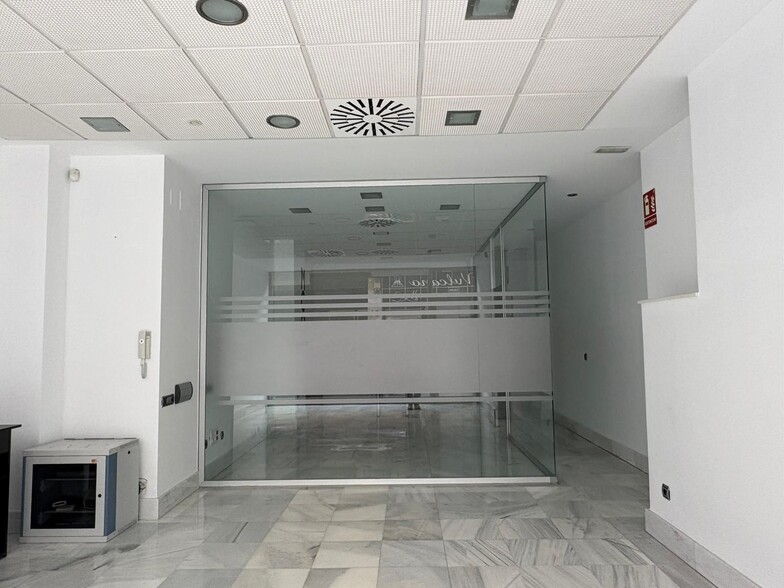 de, 31, Zaragoza, Zaragoza en alquiler - Foto del interior - Imagen 1 de 13