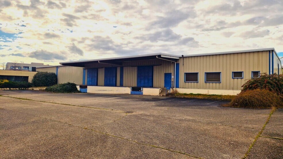 50 Rue Du Mollaret, Saint-Quentin-Fallavier en venta - Foto del edificio - Imagen 1 de 12