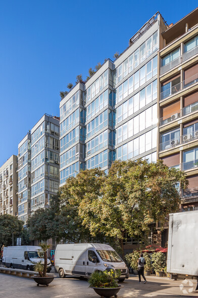 Avinguda De Francesc Cambó, Barcelona, Barcelona en alquiler - Foto del edificio - Imagen 3 de 5