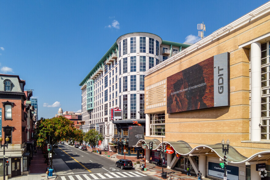 701 7th St NW, Washington, DC en alquiler - Foto del edificio - Imagen 3 de 4