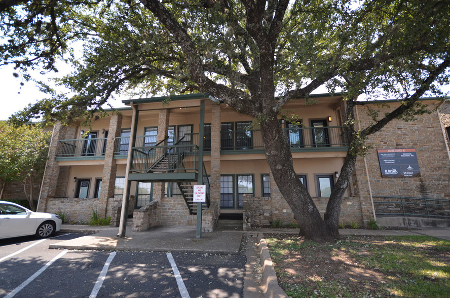 13740 Research Blvd, Austin, TX en alquiler - Foto principal - Imagen 1 de 46