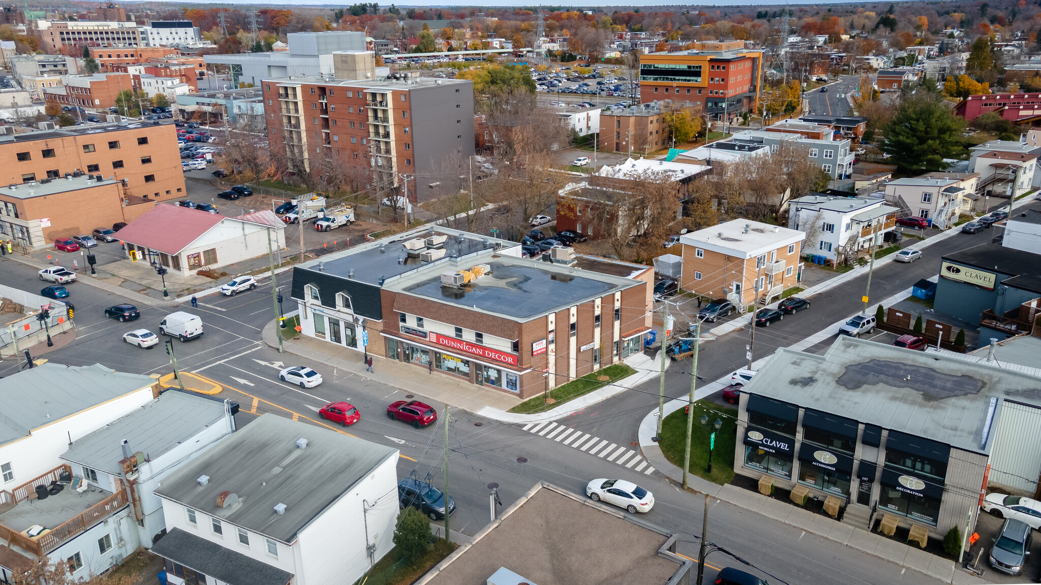 169-175 St Saint-Georges, St-Jérôme, QC en venta Foto del edificio- Imagen 1 de 16