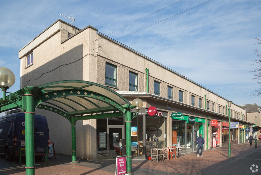 28-58 La Porte Precinct, Grangemouth en venta - Foto del edificio - Imagen 2 de 9