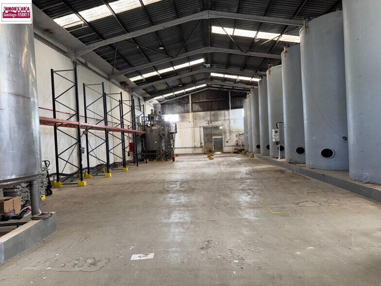 Nave en Benifaió, Valencia en venta - Foto del interior - Imagen 3 de 14