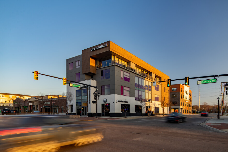 3300 Auburn Rd, Auburn Hills, MI en alquiler - Foto del edificio - Imagen 1 de 5