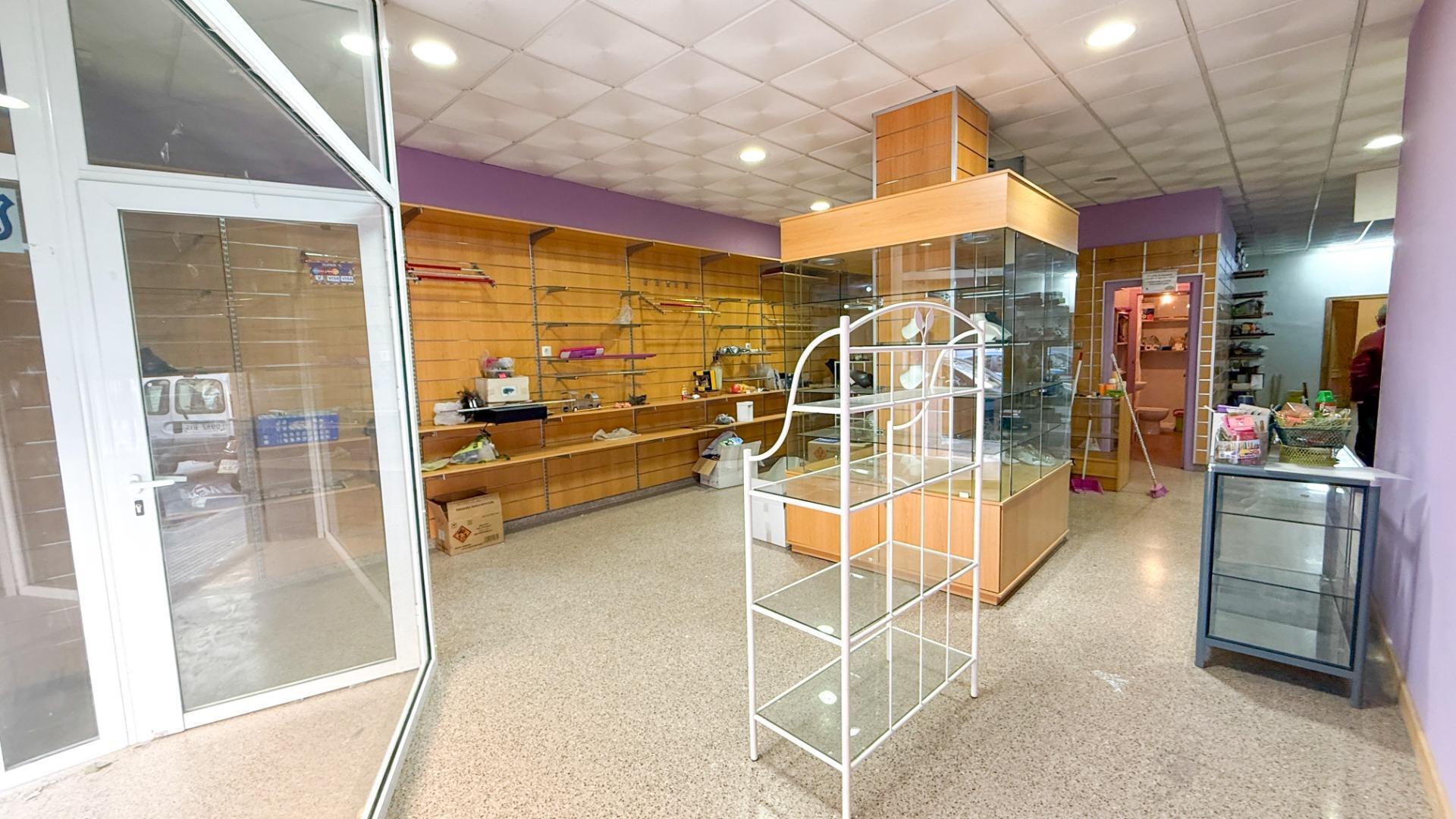 Local en Cieza, Murcia en venta Foto del interior- Imagen 1 de 9