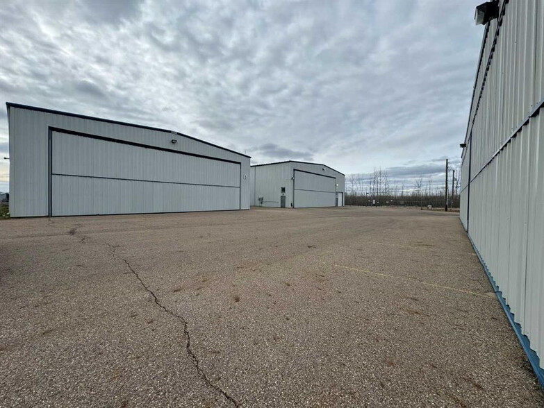 395 Snow Eagle Dr, Fort McMurray, AB en venta - Foto del edificio - Imagen 3 de 10