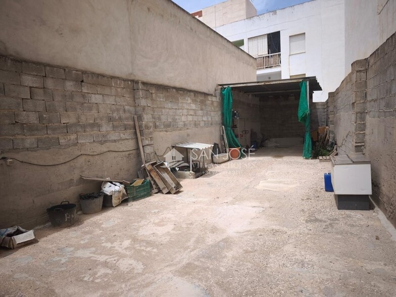 Terreno en Alicante en venta - Foto del edificio - Imagen 2 de 4