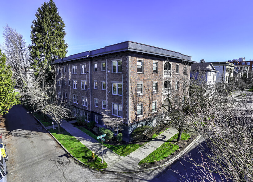 1052 E Thomas St, Seattle, WA en venta - Foto del edificio - Imagen 1 de 15