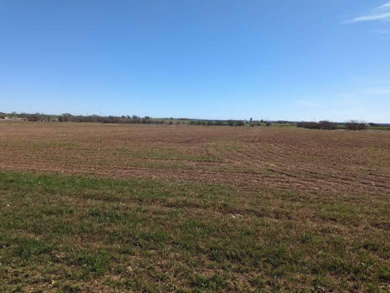 NW Corner of Chisolm & Hwy 67, Cleburne, TX en venta - Otros - Imagen 1 de 3