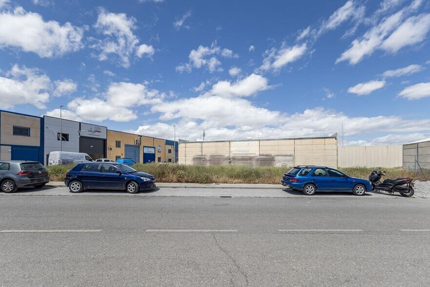 Paseo de las Andas, 11, Las Gabias, Granada en venta - Foto del edificio - Imagen 3 de 14