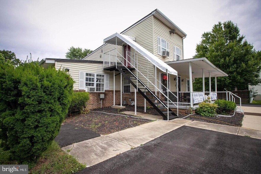 6613 Allentown Rd, Temple Hills, MD en venta - Foto del edificio - Imagen 1 de 4