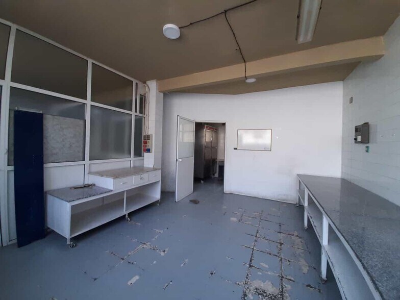 Local en Cáceres, Cáceres en venta - Foto del edificio - Imagen 3 de 22