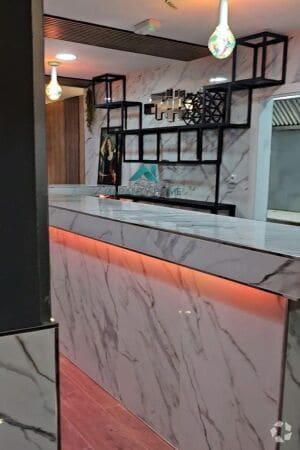 Madrid, MAD 28025 - Unidad Puerta 01 - - Foto del interior - Image 1 of 3