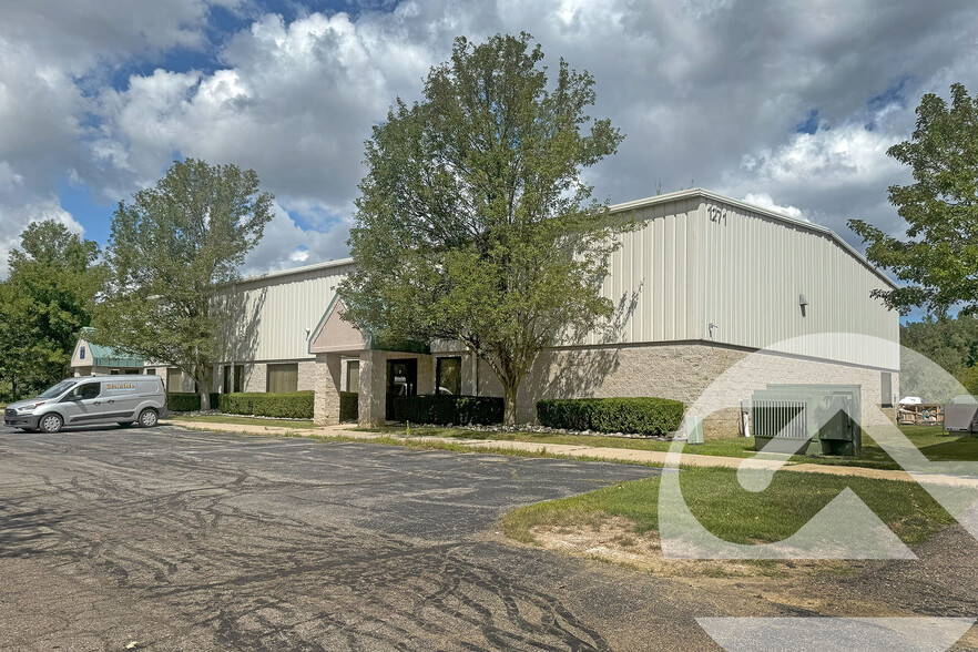 1271 Industrial Dr, Saline, MI en venta - Foto del edificio - Imagen 1 de 1