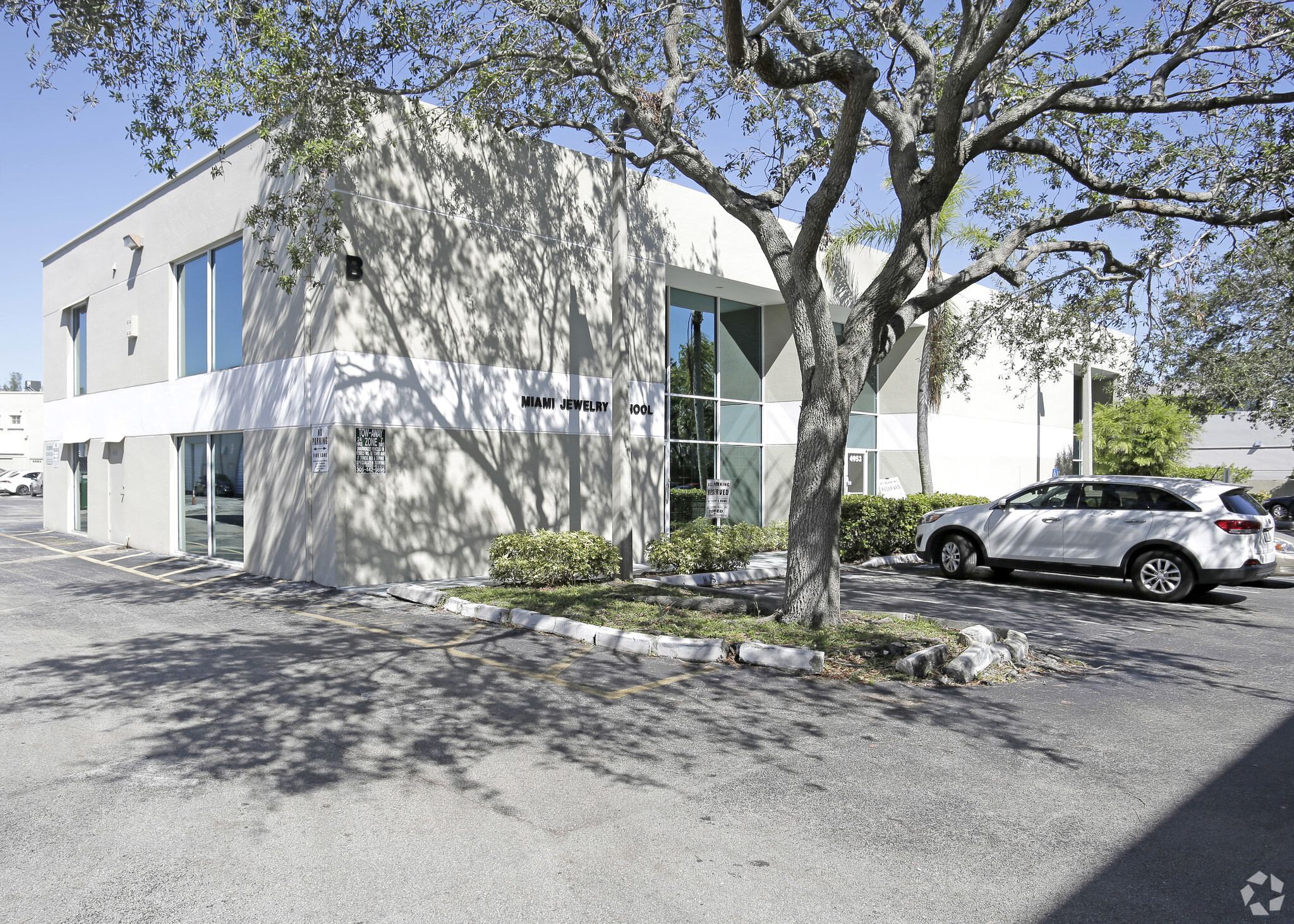 4949-4993 SW 74th Ct, Miami, FL en alquiler Foto principal- Imagen 1 de 7