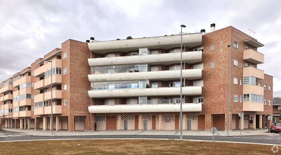 Calle Lazarillo de Tormes, 6, Ávila, Ávila en alquiler - Foto principal - Imagen 1 de 2